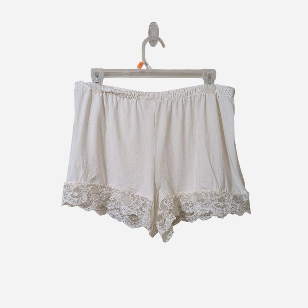 Coquette Cream Knit Sleep Shorts with Floral Scalloped Lace Trim